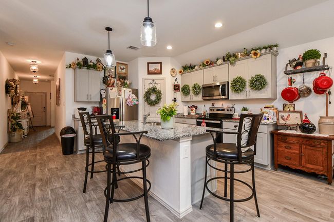 1237 Waterside Trce, House other with 4 bedrooms, 3 bathrooms and 2 parking in Sealy TX | Image 13