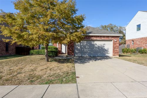 2613 Weslayan Dr, Denton, TX, 76210-8014 | Card Image