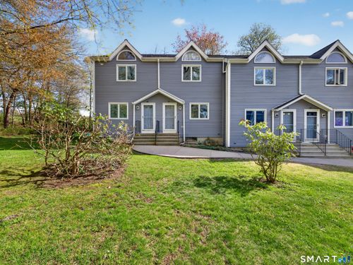 e5-1691 Norwich New London Turnpike, Montville, CT, 06382 | Card Image