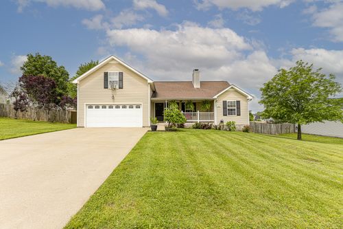 3822 Man O War Blvd, Clarksville, TN, 37042-4521 | Card Image