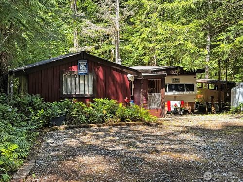 92 1 First St, Deming, WA, 98244 | Card Image