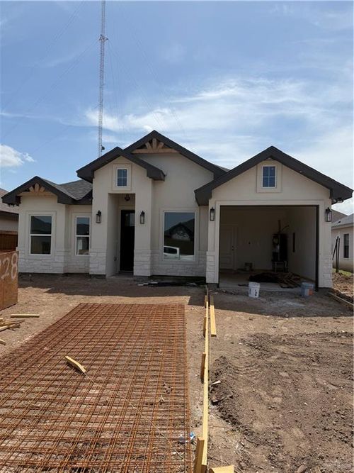 5928 N Pedaso Del Sol St, Edinburg, TX, 78542-7385 | Card Image