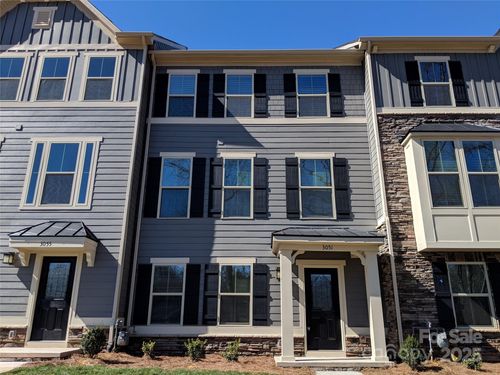 3051 Salix Bend Dr, Charlotte, NC, 28205-6081 | Card Image