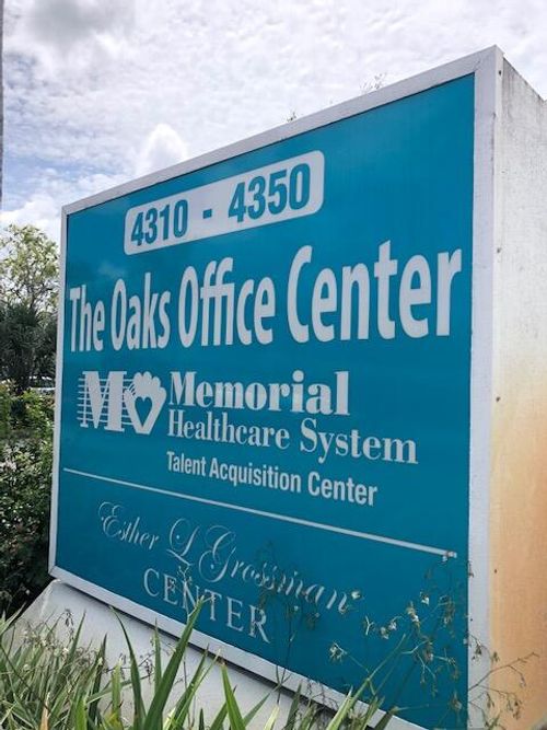 201b-4330 Sheridan St, Hollywood, FL, 33021-1406 | Card Image