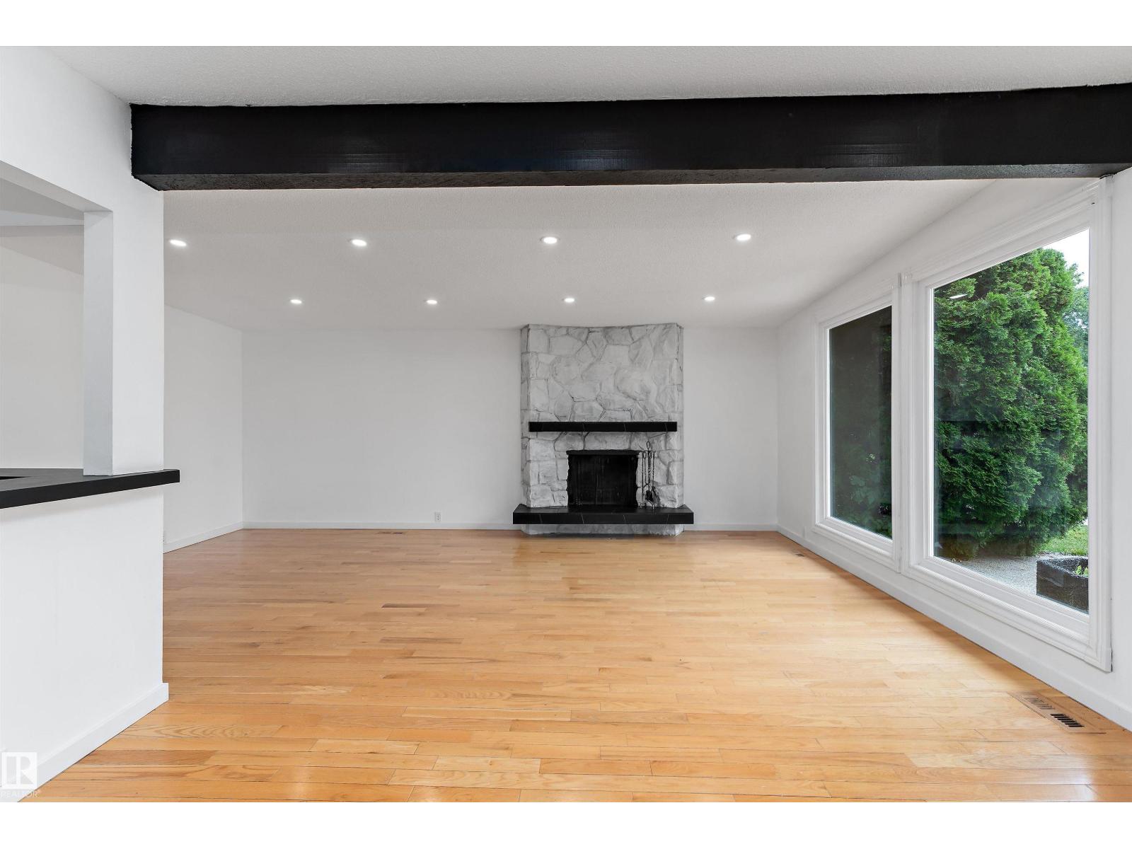 Residential in Sherwood Park 4