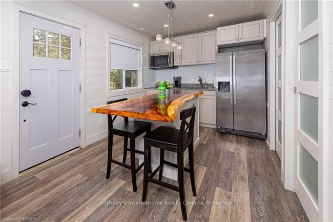 345 Thousand Island S, House other with 0 bedrooms, 1 bathrooms and 20 parking in Lansdowne ON | Image 12