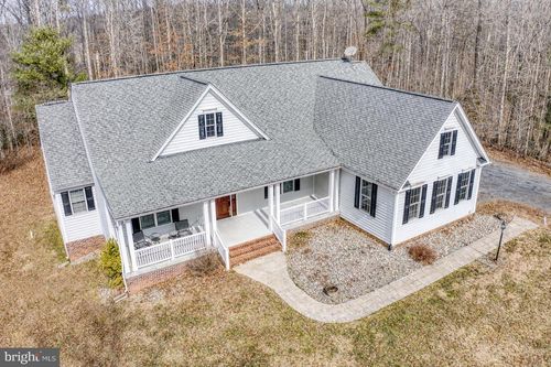 3279 Ridgeview Rd, REVA, VA, 22735-3738 | Card Image