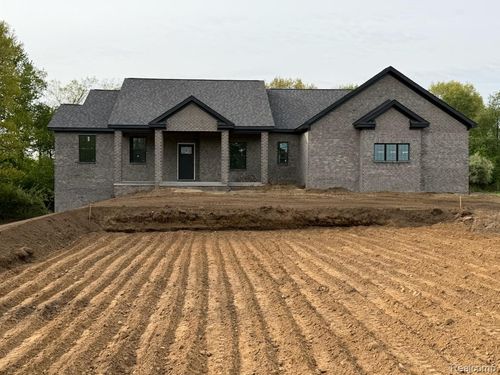 2265 Equestrian Trail Dr, Metamora, MI, 48455-9210 | Card Image