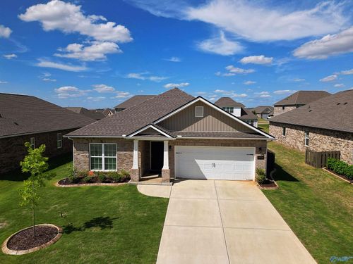 29419 Canoe Cir Nw, Harvest, AL, 35749-3804 | Card Image