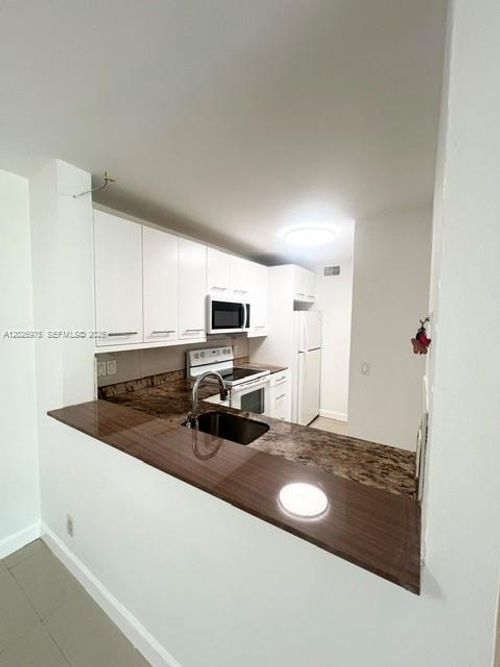 112-10733 Cleary Blvd, Plantation, FL, 33324-7309 | Card Image