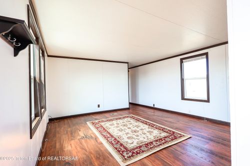 809 E 3rd St, Big Piney, WY, 83113-5028 | Card Image