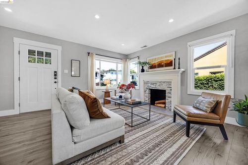 4312 Nevin Ave, Richmond, CA, 94801 | Card Image
