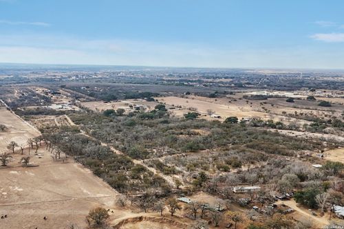 14319 Old Frio City Rd, Lytle, TX, 78052-9506 | Card Image