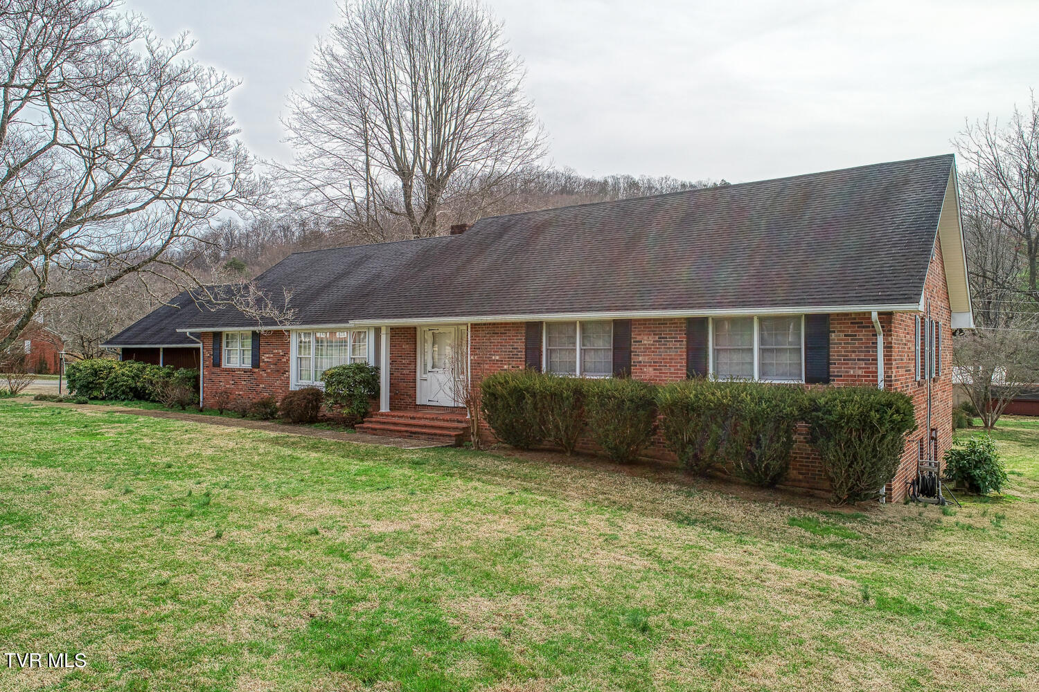 Robertson Blvd, Rogersville, TN 37857