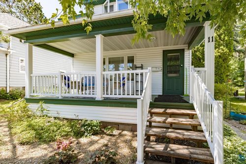 11 St. Louis Ct, Duluth, MN, 55808 | Card Image