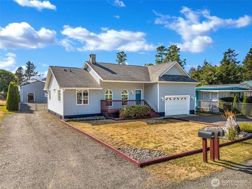 20215 P Pl, Ocean Park, WA, 98640-3017 | Card Image