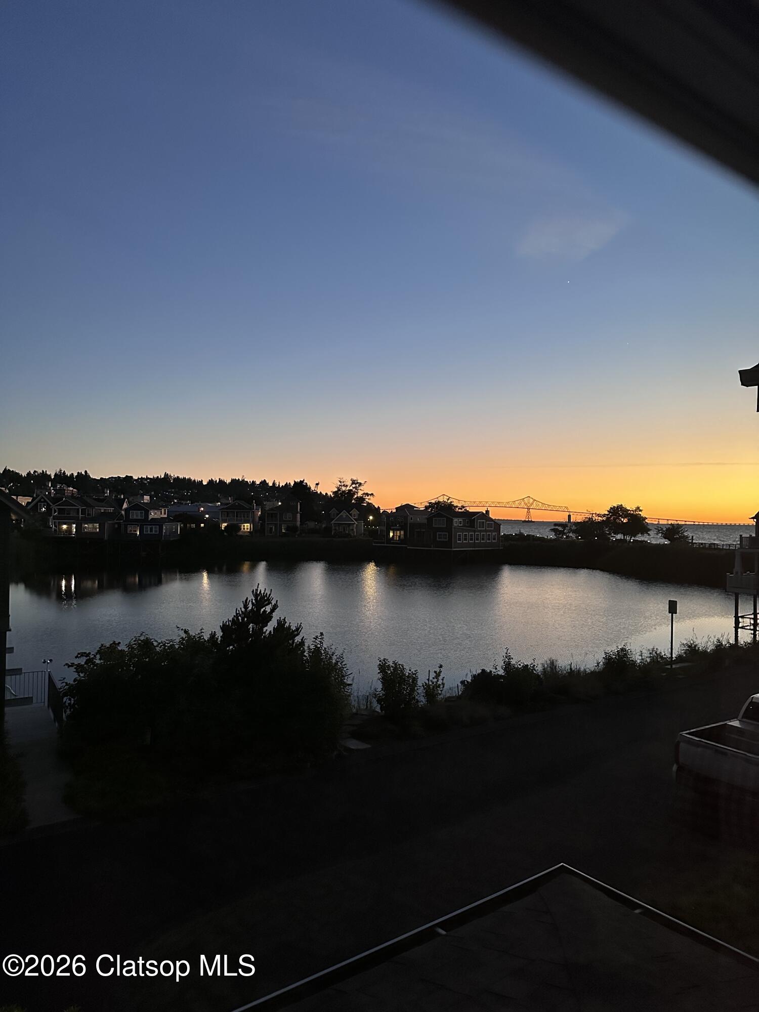 Land in Astoria 5