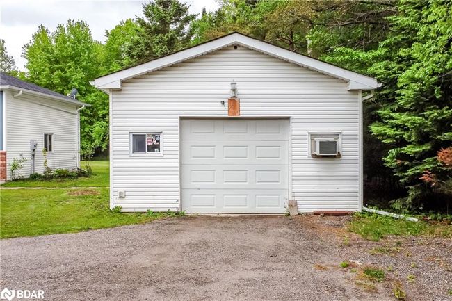 8468 8 Th Line, House other with 4 bedrooms, 2 bathrooms and 8 parking in Utopia ON | Image 28