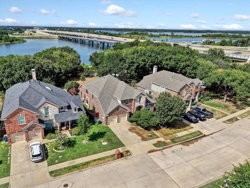 2326 Balleybrooke Dr, Lewisville, TX, 75077-7619 | Card Image