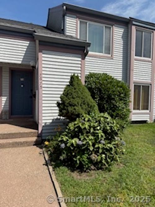 76-76 Candlewood Dr, South Windsor, CT, 06074-2609 | Card Image