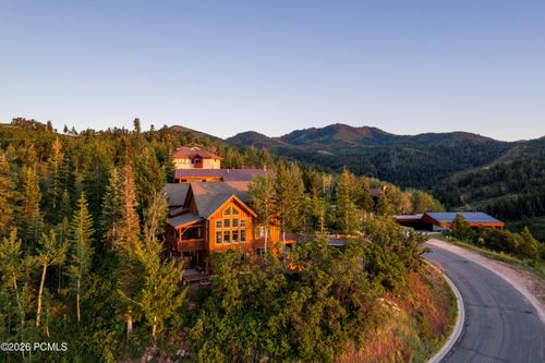 7141 Canyon Dr, Park City, UT, 84098-5382 | Card Image