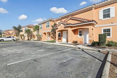 2619 Bugatti Court, Townhouse with 2 bedrooms, 2 bathrooms and null parking in KISSIMMEE FL | Image 2