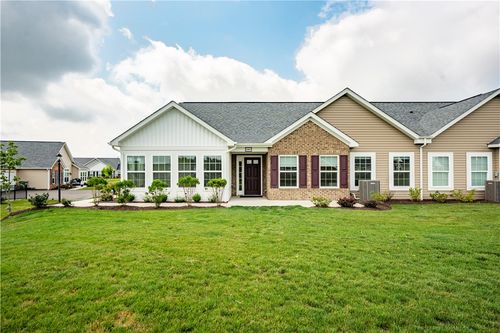 1083 Forest Oaks Dr, Butler, PA, 16001-7711 | Card Image