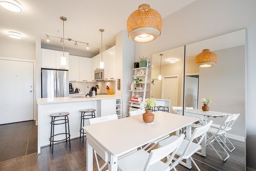 405-15388 105 Ave, Surrey, BC, V3R0C4 | Card Image