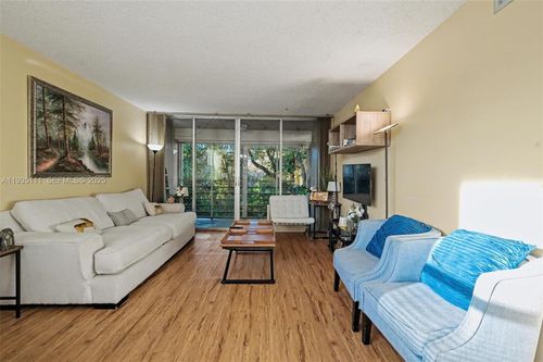 apt-404-9440 Live Oak Pl, Davie, FL, 33324-4739 | Card Image