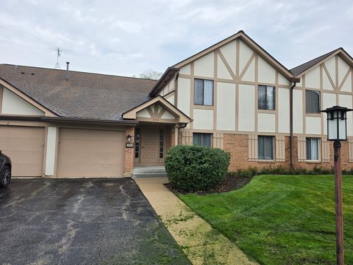 2b-928 Surrey Dr, Schaumburg, IL, 60193-4859 | Card Image