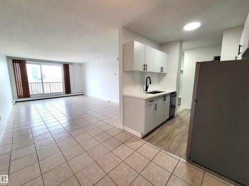 9028 Jasper Ave Nw, Edmonton, AB, T5H3Y6 | Card Image