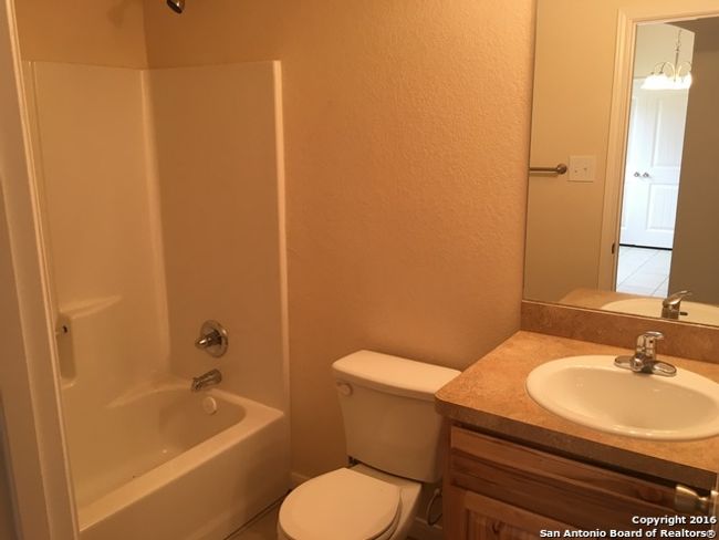 473 High Dr, House other with 3 bedrooms, 2 bathrooms and null parking in Spring Branch TX | Image 7