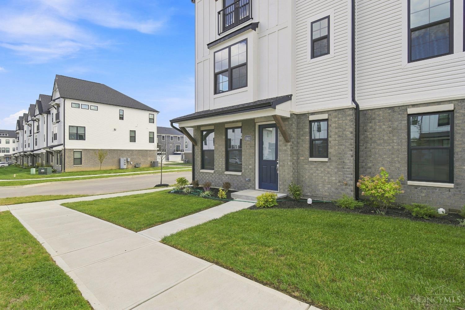 Residential Lease in Mason 3