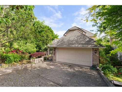367 Spyglass Dr, Eugene, OR, 97401-2072 | Card Image