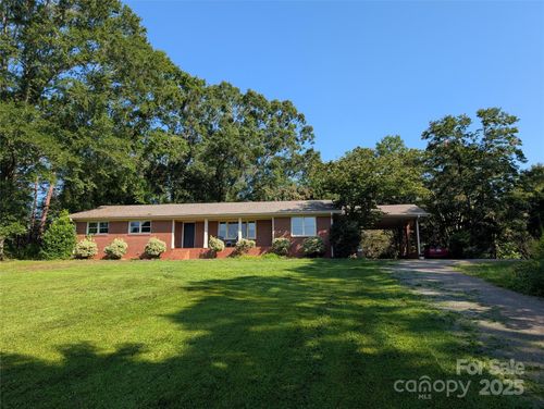 1737 Whitesides Rd, Forest City, NC, 28043-7624 | Card Image