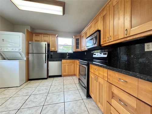 apt-202-11232 Sw 12th St, Pembroke Pines, FL, 33025-4359 | Card Image