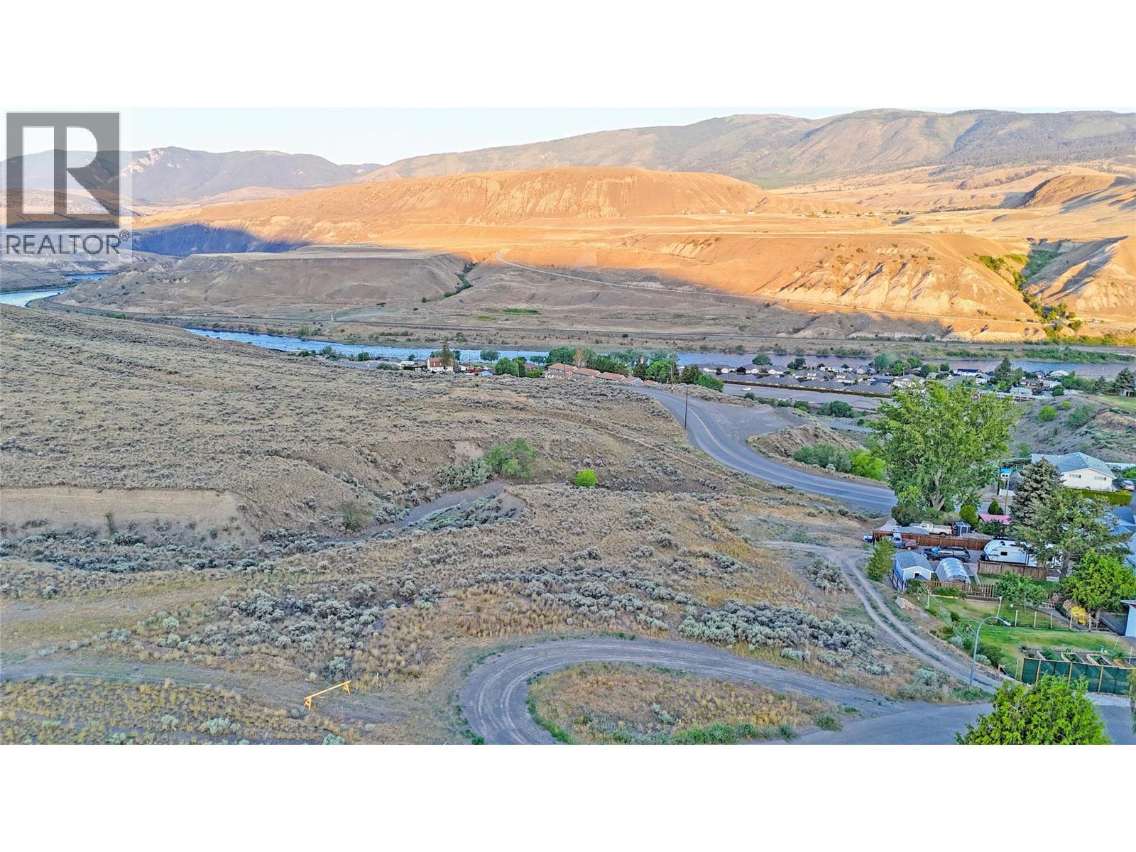 Land in Ashcroft 4