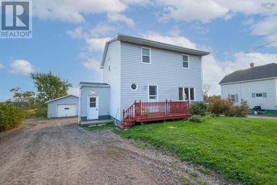 31 Official Row, House other with 2 bedrooms, 1 bathrooms and null parking in Reserve Mines NS | Image 1