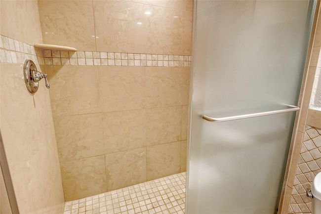APT-310 - 835 S Osprey Ave, Condo with 2 bedrooms, 2 bathrooms and null parking in SARASOTA FL | Image 34