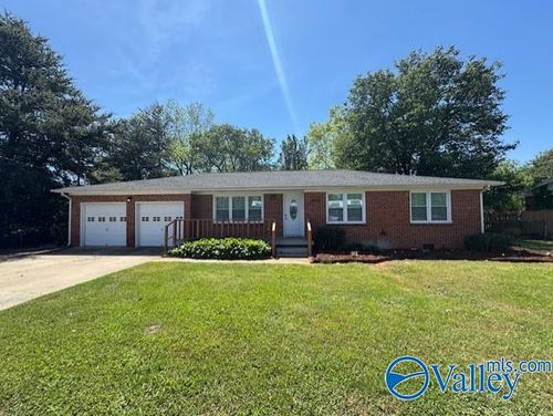 3505 Mastin Lake Road Nw, Huntsville, AL, 35810 | Card Image