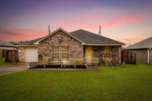 1100 Se 12th St, Mineral Wells, TX, 76067-6551 | Card Image