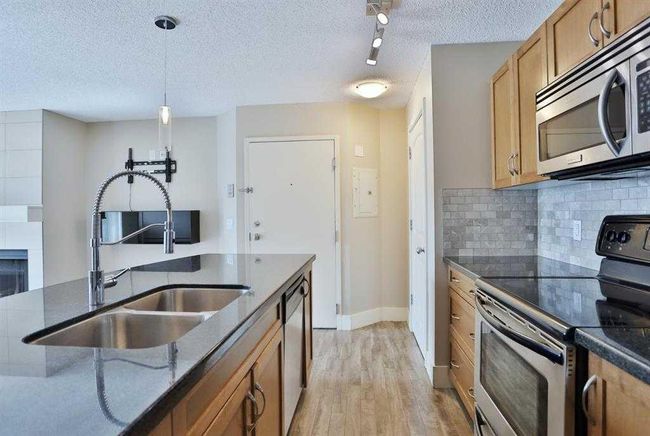 4 - 101 Village Heights Sw, Home with 2 bedrooms, 2 bathrooms and 1 parking in Calgary AB | Image 6