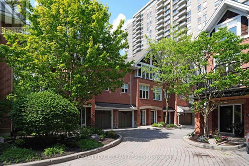 13 Oak Park Private, Ottawa, ON, K1Z1B6 | Card Image