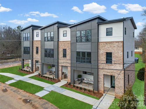 b-401 N Lee St, Mount Holly, NC, 28120-2251 | Card Image