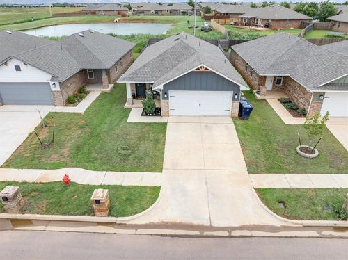 19908 Taggert Drive, Edmond, OK, 73012 | Card Image