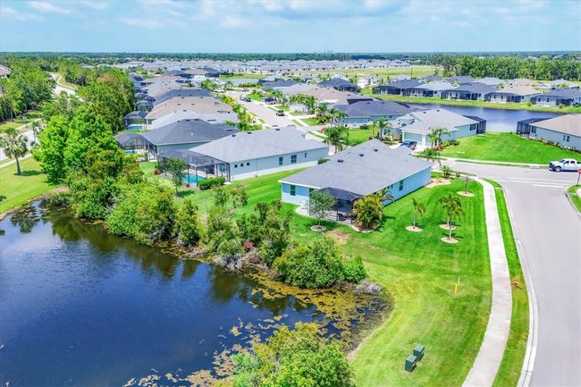 12755 Rainwashed Loop, House other with 3 bedrooms, 2 bathrooms and null parking in Parrish FL | Image 39