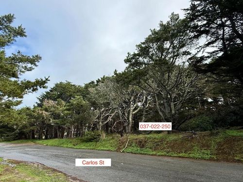 37022250 Carlos St, Moss Beach, CA, 94038 | Card Image