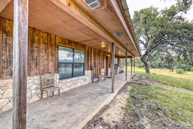 1300 Cattail Rd., Home with 3 bedrooms, 2 bathrooms and null parking in Leakey TX | Image 9