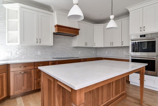 2 Emerald Dr, House other with 5 bedrooms, 6 bathrooms and 4 parking in Hopkinton MA | Image 6