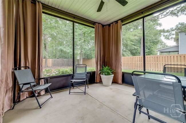 Screen porch. | Image 41